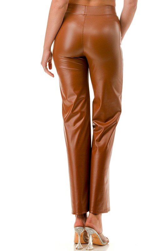 PPU11X PLUS SIZE VEGAN LEATHER STRAIGHT PANTS