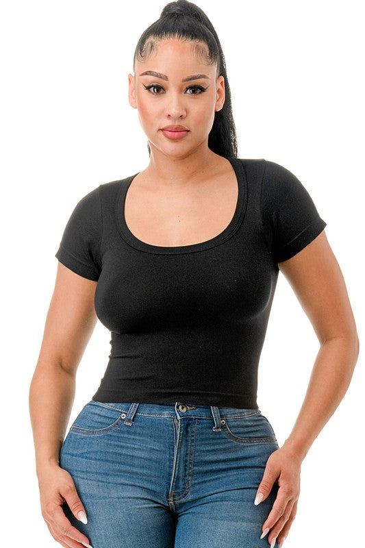 HX22 SQUARE NECK SHORT SLEEVE TOP
