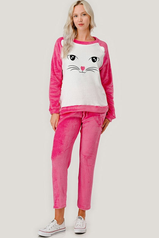 APSET KITTY FACE FLEECE PAJAMA SET