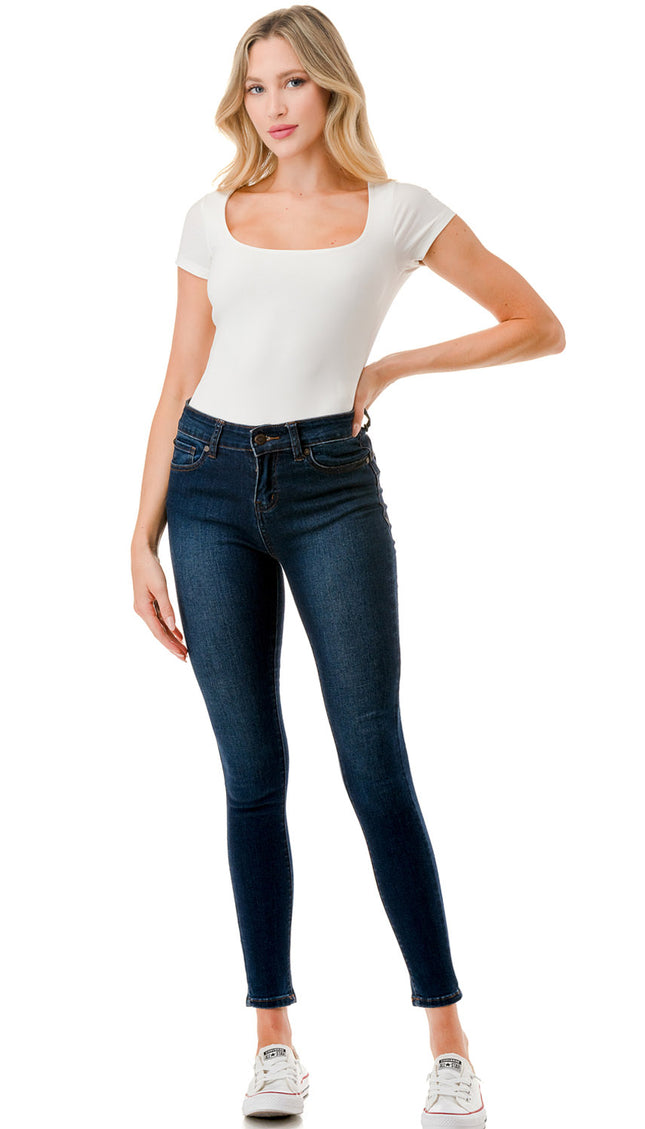 BST13 SQUARE NECK BODYSUIT