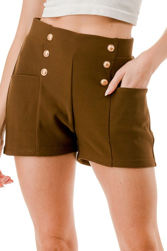 SCU01SHORT BUTTONED SHORTS