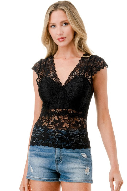 LB47 LACE SURPLICE TOP