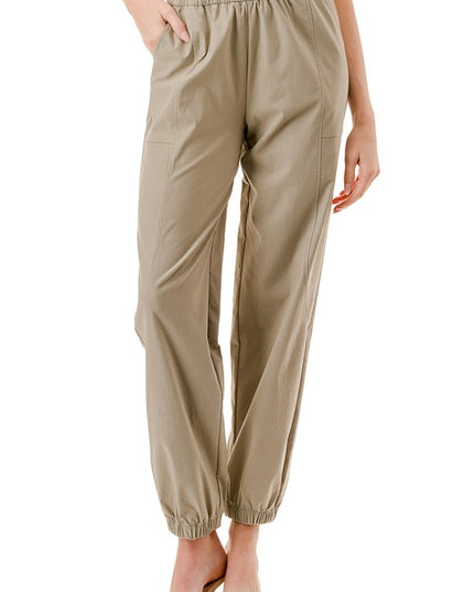 YI110 WOVEN CARGO JOGGER PANTS