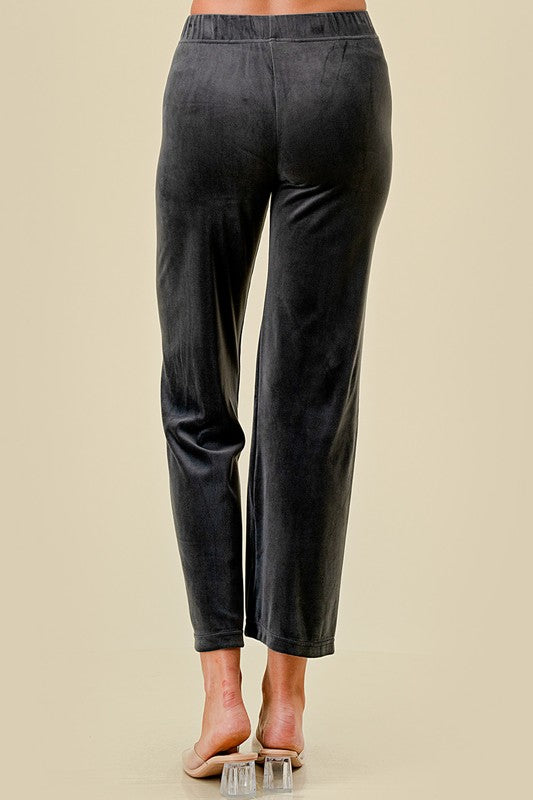VW001 PLUS SIZE VELOUR PANTS