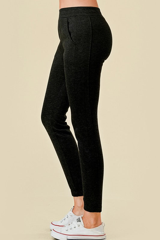 2TF528 Heather Black Fleece Joggers