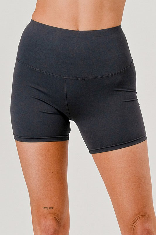 LG26SH ACTIVE WORKHOUT HIGH RISE SHORTS