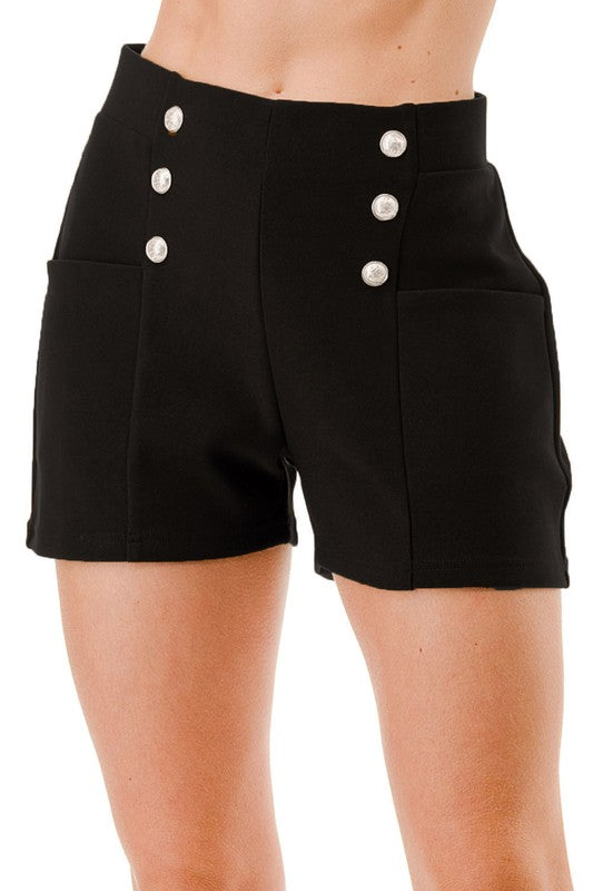 SCU01SHORT BUTTONED SHORTS
