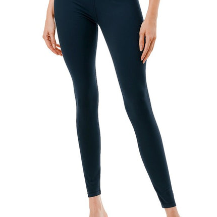 Collection image for: Plus Leggings & Jeggings