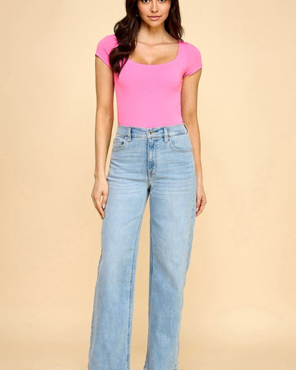 BST23 SCOOP NECK SHORT SLEEVE BODYSUITS