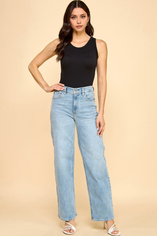 BST51 Scoop Neck Bodysuit – Fitted Stretch Basic Top