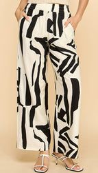 BLACK/IVORY