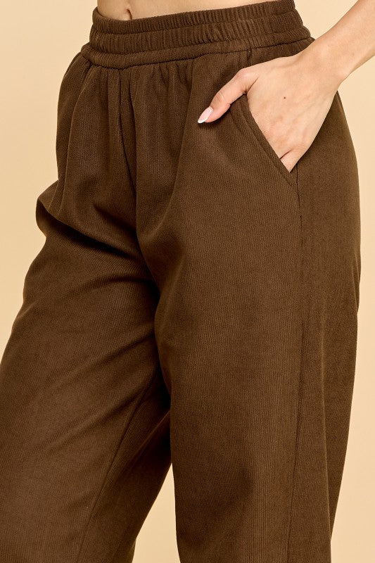 CF0504X PLUS SIZE RELAXED CORDUROY STRAIGHT PANTS WITH FUR