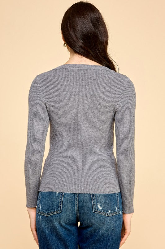 CRN01 CLASSIC ROUND NECK LONG SLEEVE KNIT SWEATER