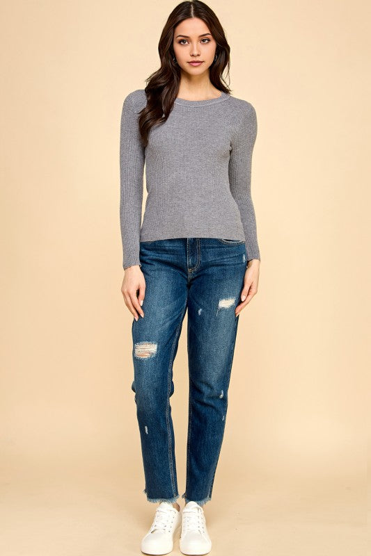 CRN01 CLASSIC ROUND NECK LONG SLEEVE KNIT SWEATER