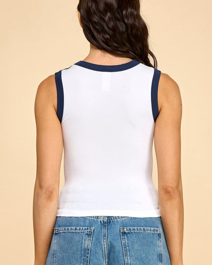 PT43 SEAMLESS SHOULDER BUTTON TRIM TANK TOP