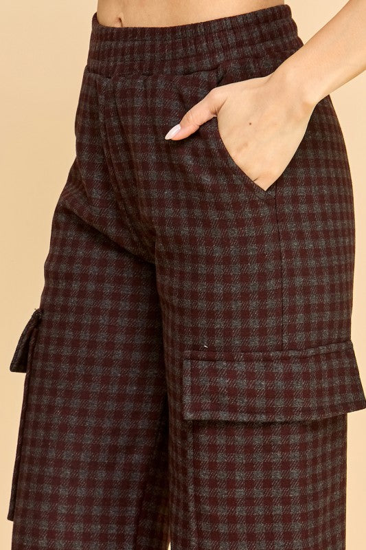 FUR25 PLAID CARGO PANTS WITH FUR