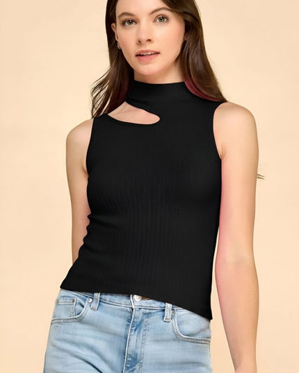 RT1007 RIB CUTOUT MOCK NECK TOP