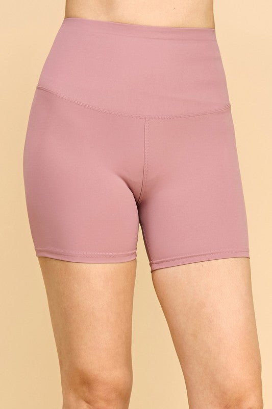 LG26SH ACTIVE WORKHOUT HIGH RISE SHORTS