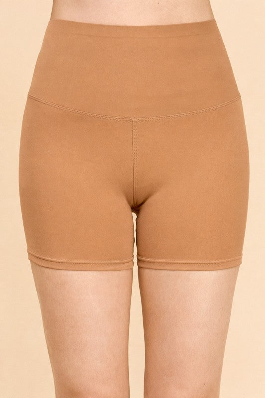 LG26SH ACTIVE WORKHOUT HIGH RISE SHORTS