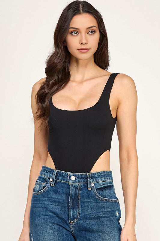 BST27 HIGH-CUT THONG BODYSUIT