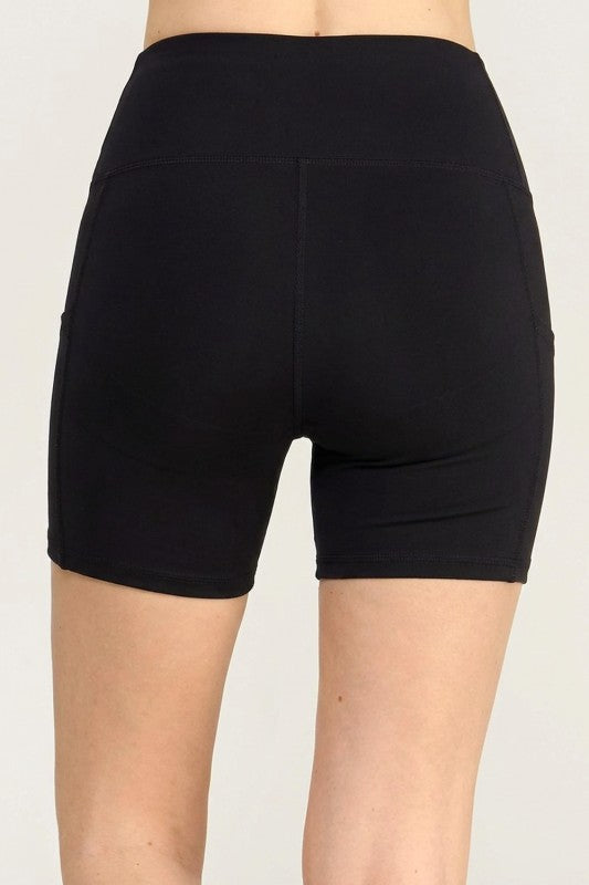 SH36 ACTIVEWEAR HIGH-RISE YOGA SHORTS WITH SIDE POCKETS