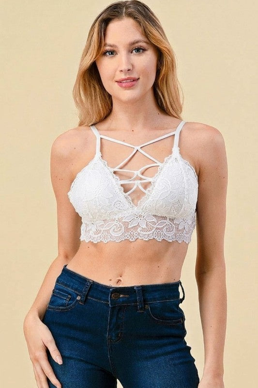 LB33 LACE BRALETTE