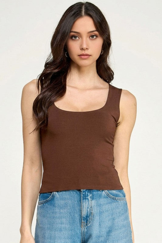 Crop Top Scoop Neck – Fitted Stretch Slim Fit