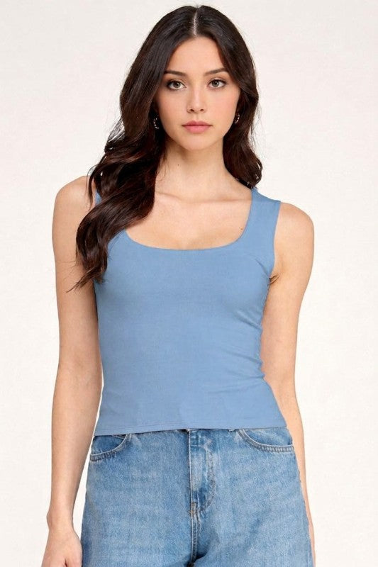 Crop Top Scoop Neck – Fitted Stretch Slim Fit