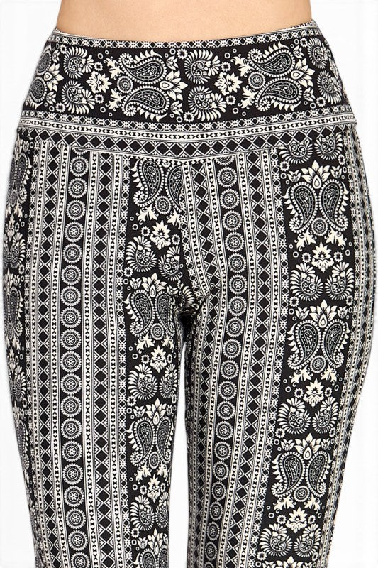 A00 High Waist Patterned Flare Pants With Stretch Comfort