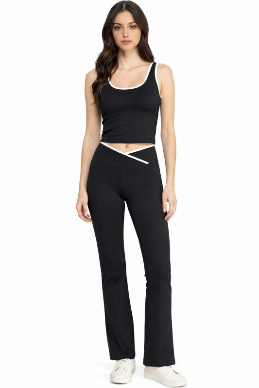 Contrast Yoga Set – Tank Top & Flare Pants Matching Set