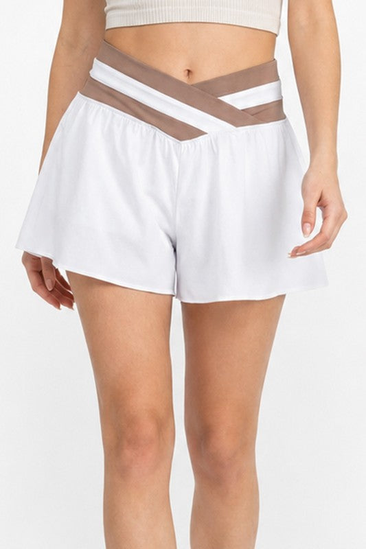 Cross Waist Two Tone Shorts – High Waist