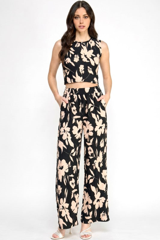 HK512 Floral Crinkle Crop Top & Pants Set – Relaxed Fit