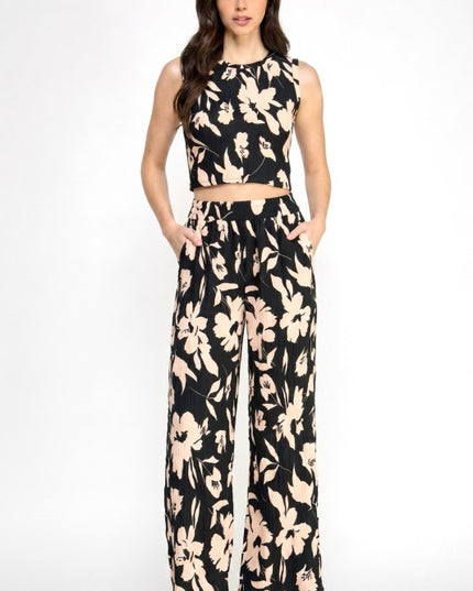 Floral Crinkle Crop Top & Pants Set – Relaxed Fit