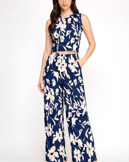 Floral Crinkle Crop Top & Pants Set – Relaxed Fit