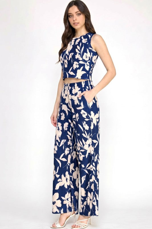 HK512 Floral Crinkle Crop Top & Pants Set – Relaxed Fit