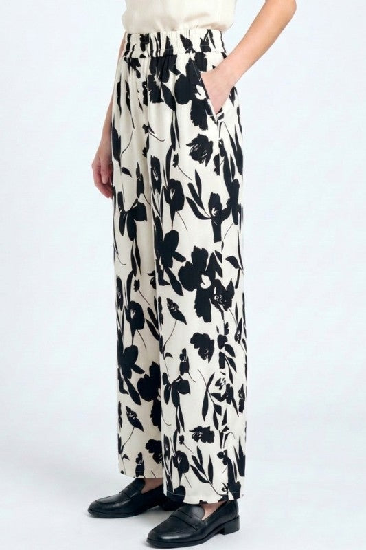 Floral Print Wide Leg Pants – Relaxed Fit Style