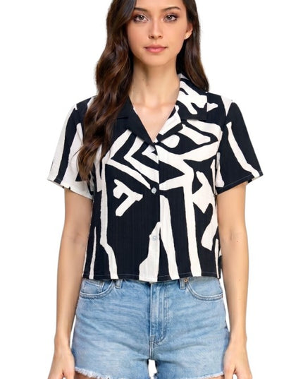 LELIS-801 Unique Print Button Down Top – Short Sleeve Style