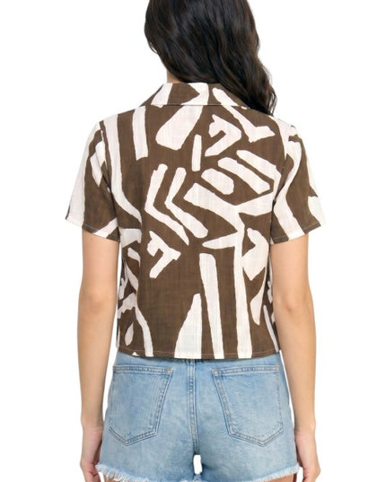 LELIS-801 Unique Print Button Down Top – Short Sleeve Style