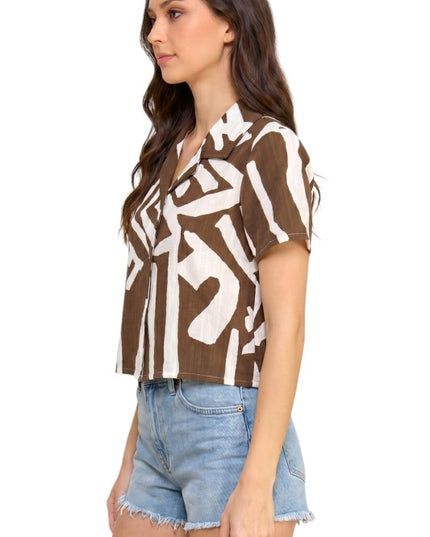 LELIS-801 Unique Print Button Down Top – Short Sleeve Style