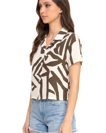 LELIS-701 Printed Short Sleeve Blouse – Statement Look