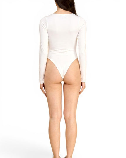 BST23L Scoop Neck Long Sleeve Bodysuit – Everyday Essential