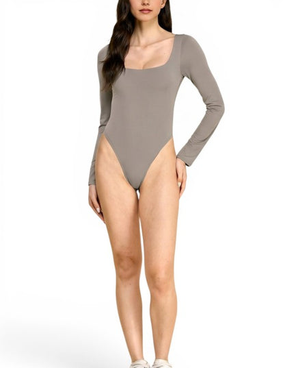 BST23L Scoop Neck Long Sleeve Bodysuit – Everyday Essential