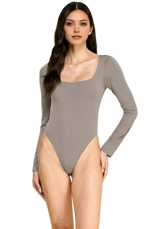 BST23L Scoop Neck Long Sleeve Bodysuit – Everyday Essential