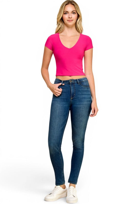 DLT14 V-Neck Crop Top – Fitted Stretch Short Sleeve Top