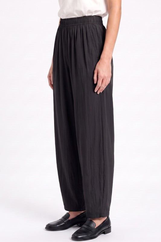 CQ295 Light Crinkle Barrel Pants – Relaxed Everyday Fit