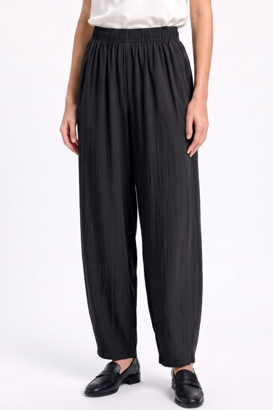 CQ295 Light Crinkle Barrel Pants – Relaxed Everyday Fit