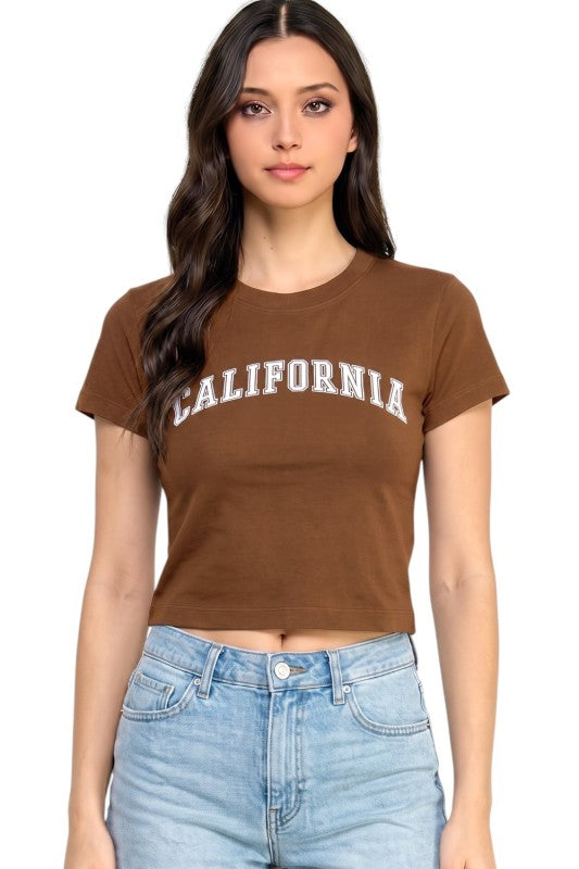 HXT22C California Print – Neck Crop Top
