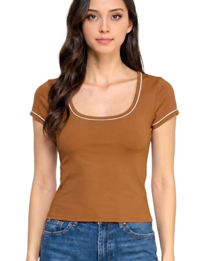 ADLT009 Seamless – Contrast Trim Crop Top