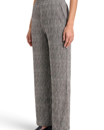 MSP529X Plus Size Metallic Pants – Pocket Detail